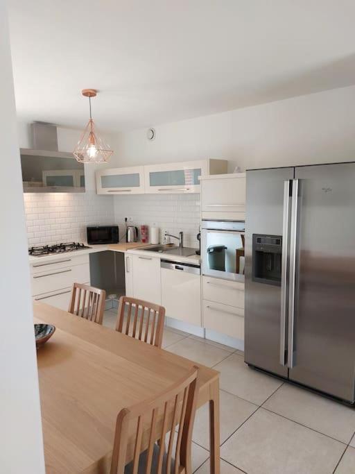 T3 Climatise, Parking Et Jardin Quartier Des Marots A Colomiers Apartment Exterior photo